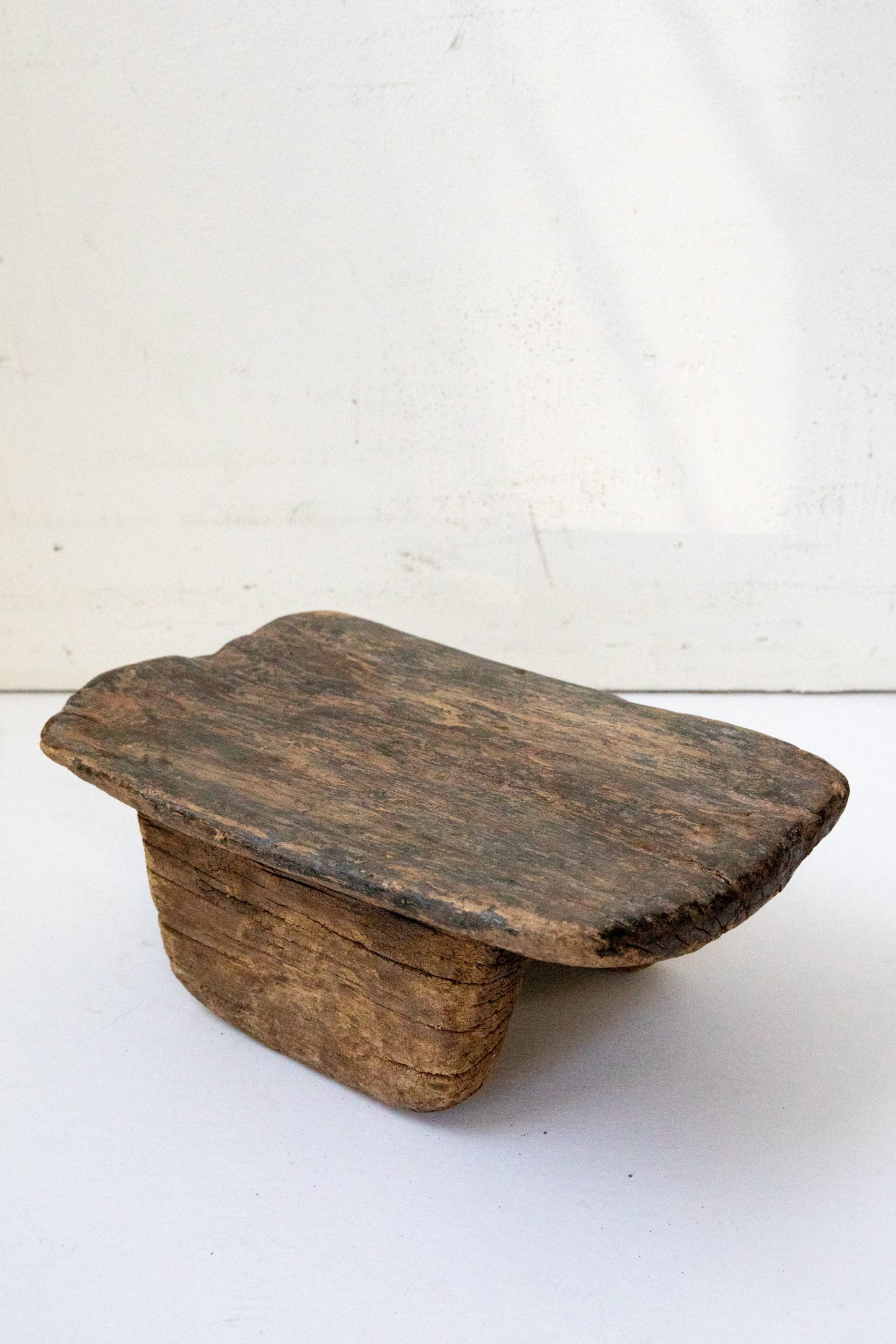 Wood Stool 007