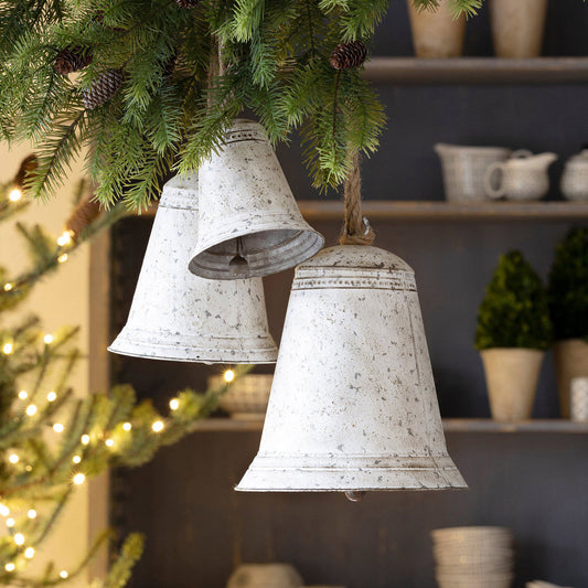 Tin Porch Bells Whitewash set of 3
